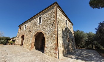 tuscany, stone farmhouse, renovated, land